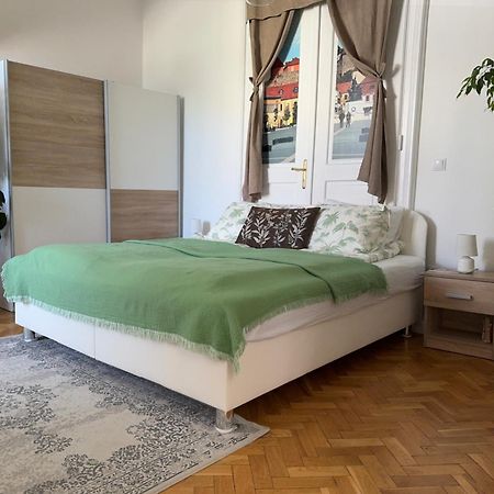 Forst-Haz Apartman Eger Eksteriør bilde