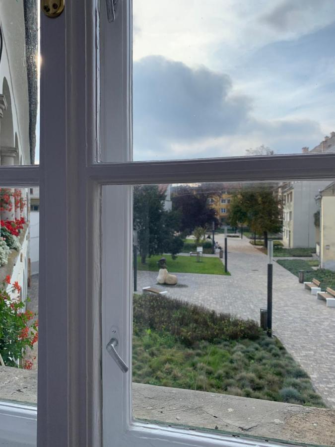 Forst-Haz Apartman Eger Eksteriør bilde